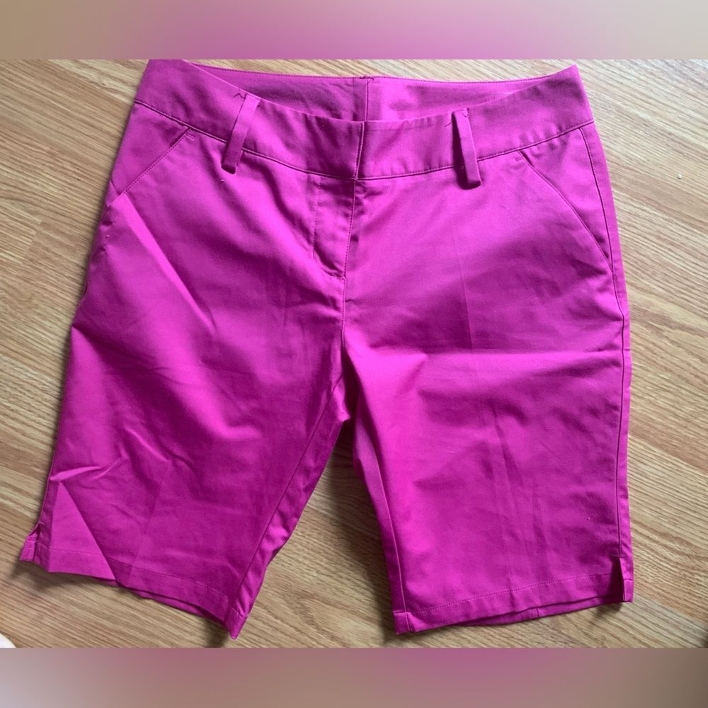 Adidas Womens Golf Style Shorts Size 4 New